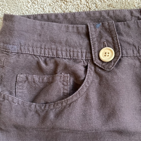 Larry Levine Women’s Linen Capri pants - Picture 3 of 9